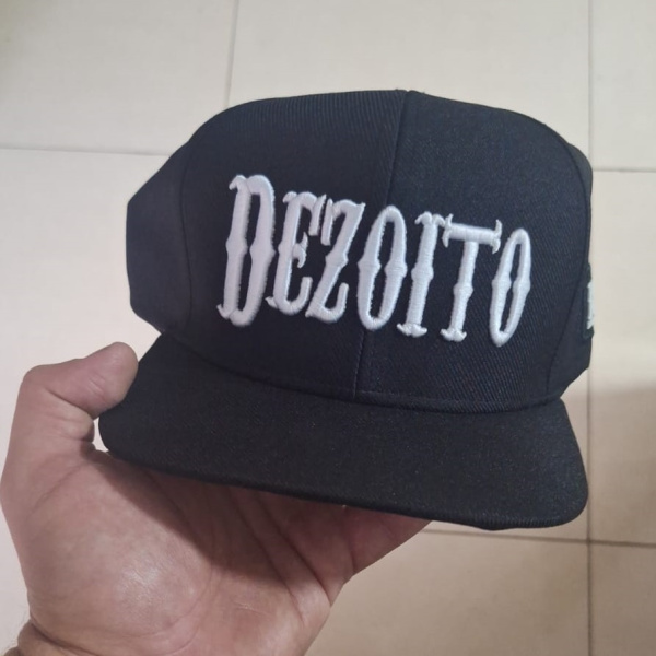 Boné exclusivo INSANOS MC ( DEZOITO - FODA-SE )